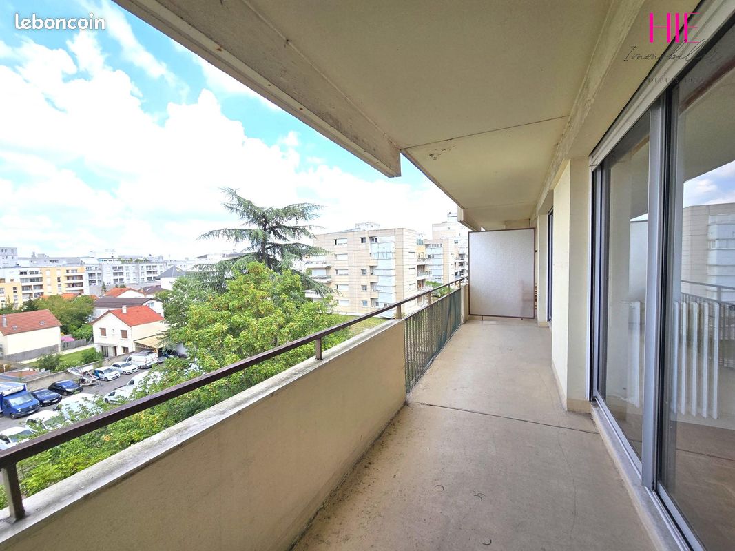 Appartement 2 pièces 43 m² · à Bondy · 43 m² · 120 000 €