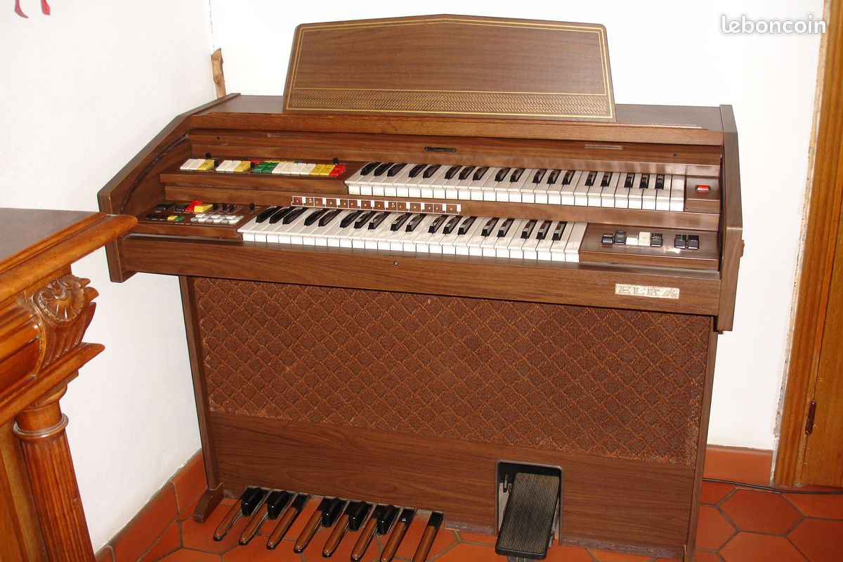 Orgue ELKA 18 bradé (image 1)