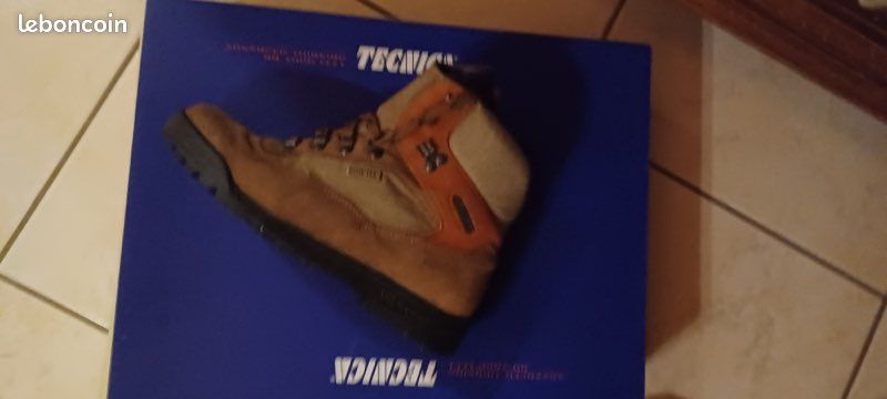 Chaussures de marche femme (image 1)