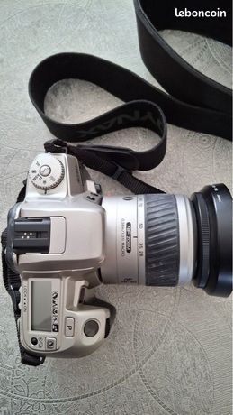 Lot Appareil Photo Minolta 404si Dynax – Avec Sacoche Et 2 Objectifs – Argentique
