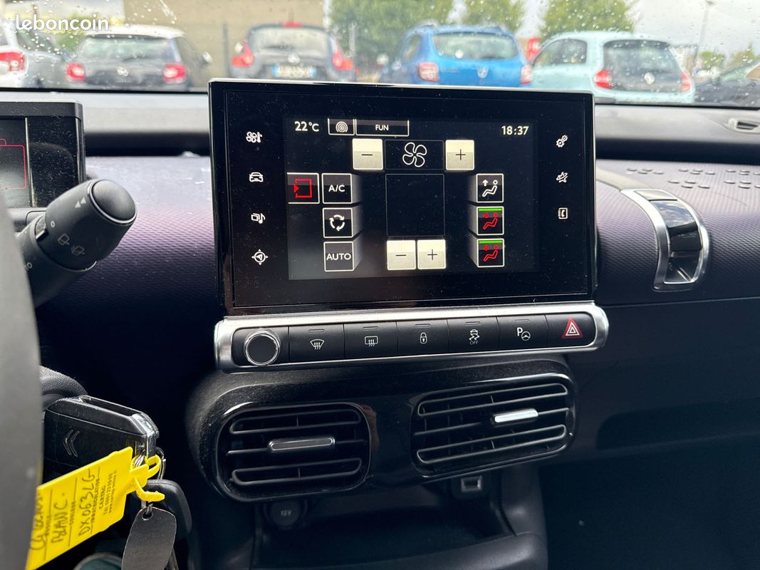 CITROEN C4 CACTUS 1.6 BlueHDi 100 Shine (image 6)