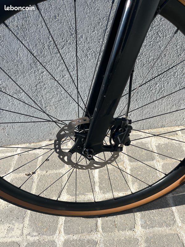 Giant FastRoad Advanced Carbone GRX Gravel – Taille ML – Excellent état (image 5)