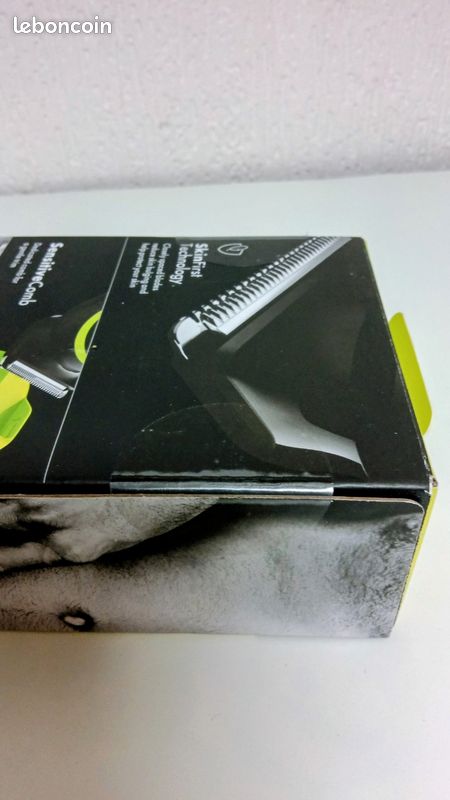 Tondeuse Gillette Labs Body et Intimate i3 - Neuf (image 8)