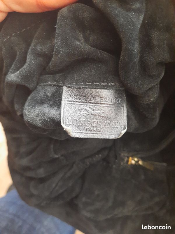 Lot de 9 sacs de marques à revendre en vide grenier (image 2)