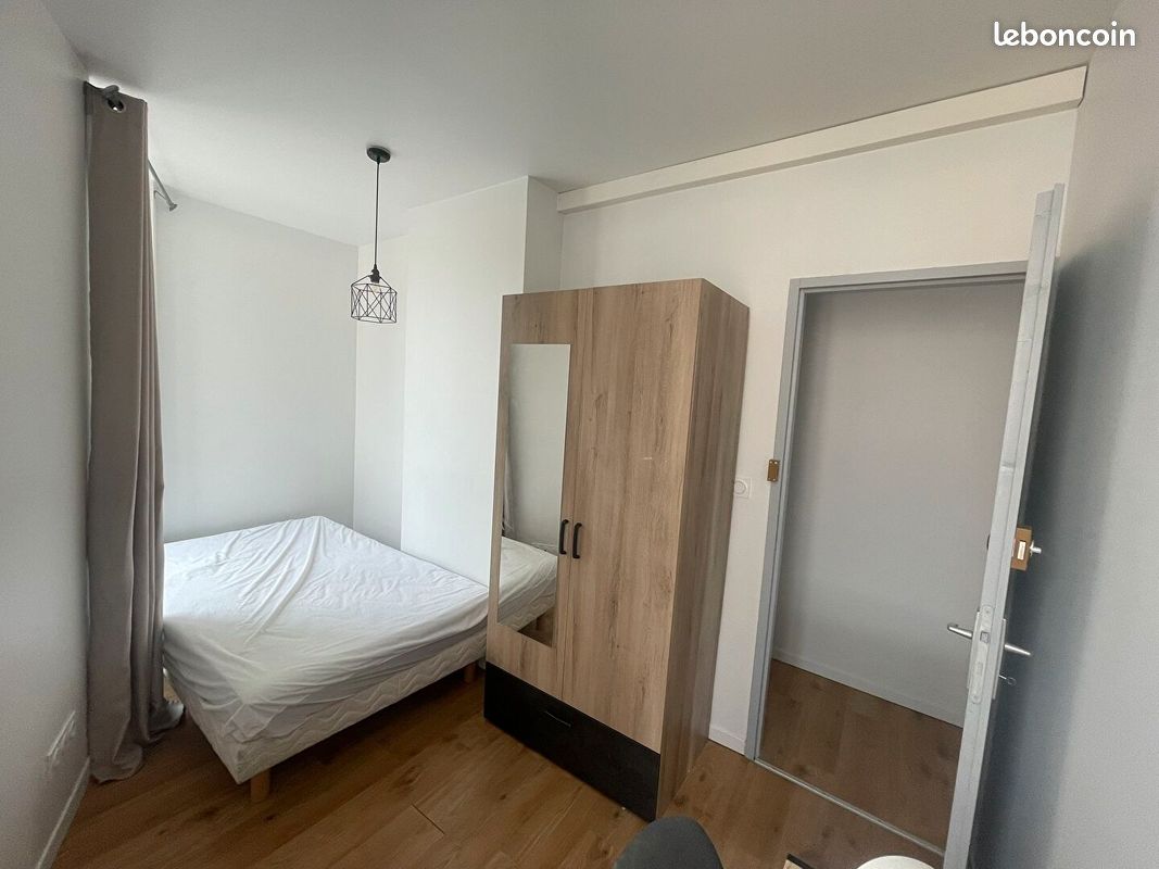 Appartement 1 pièce 10 m² · à Clermont-Ferrand · 10 m² · 390 €