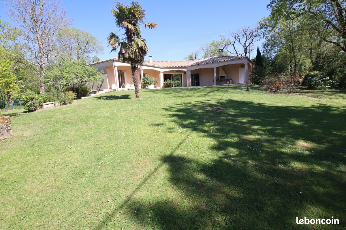 Maison 6 pièces 151 m² · à Floirac · 151 m² · 570 000 €