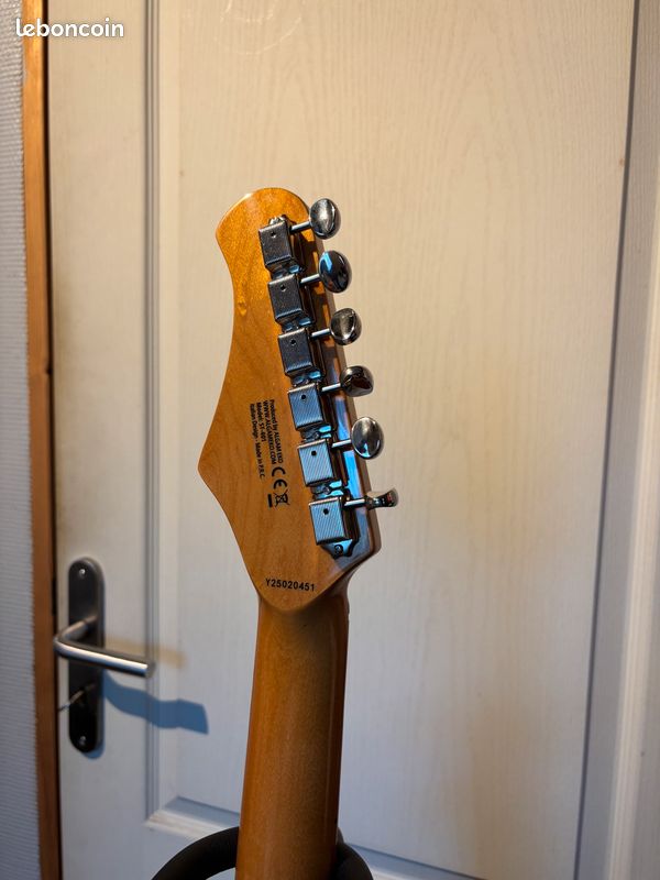 Eko ST401 Maple Neck Sunburst (image 9)