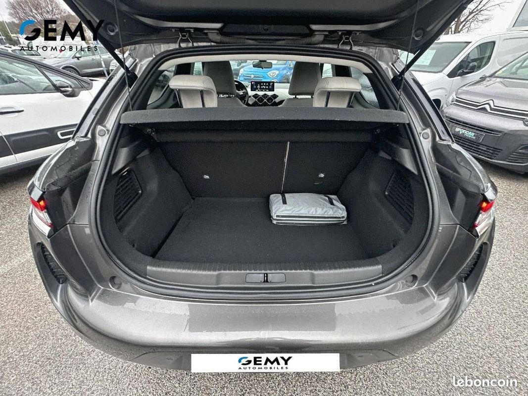 DS DS3 Crossback PureTech 130 EAT8 Connected Chic (image 6)