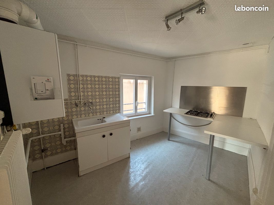 Appartement 2 pièces 51 m² · à Raon-l'Étape · 50,7 m² · 380 €