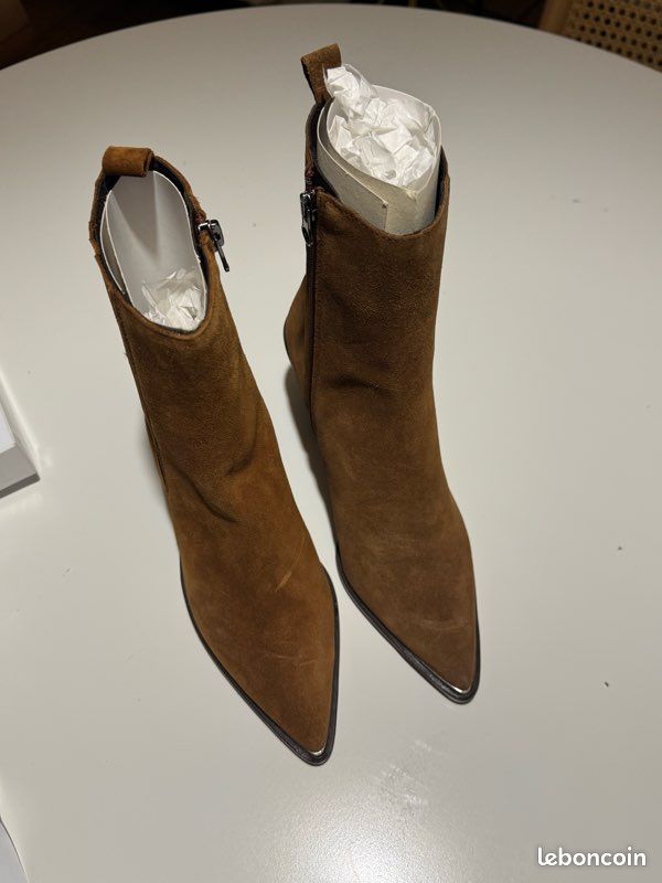 Chaussures Neuves Bottines Adela Jonak Bottines Cuir Camel Jonak