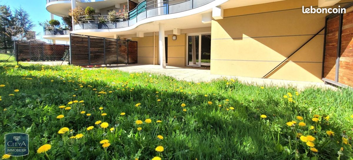 Appartement 4 pièces 87 m² · à Saint-Priest-en-Jarez · 87 m² · 242 000 €