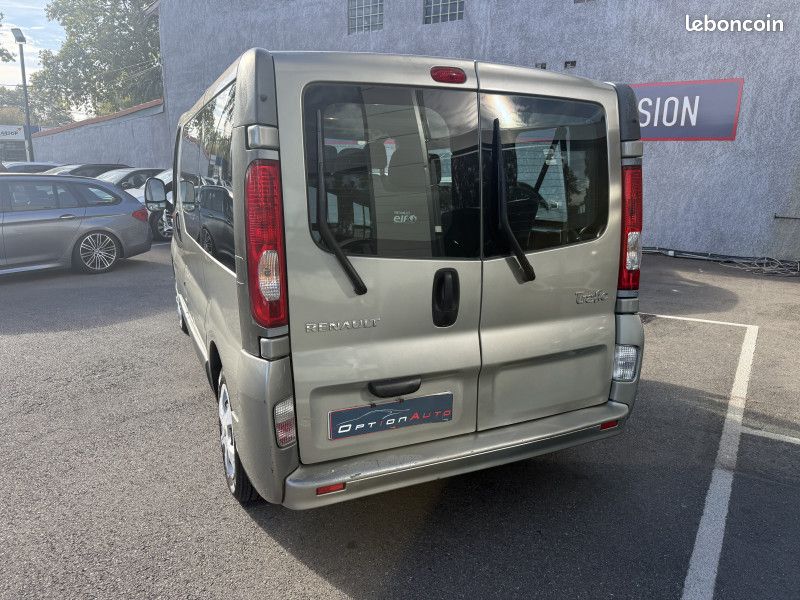 Renault TRAFIC 2.0 dci 90cv (9Places) Clim (image 4)