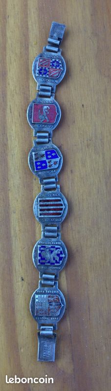 Bracelet Ancien Aux Armoiries Des Régions Françaises - Occasion En Bon état - Longueur ~20 Cm