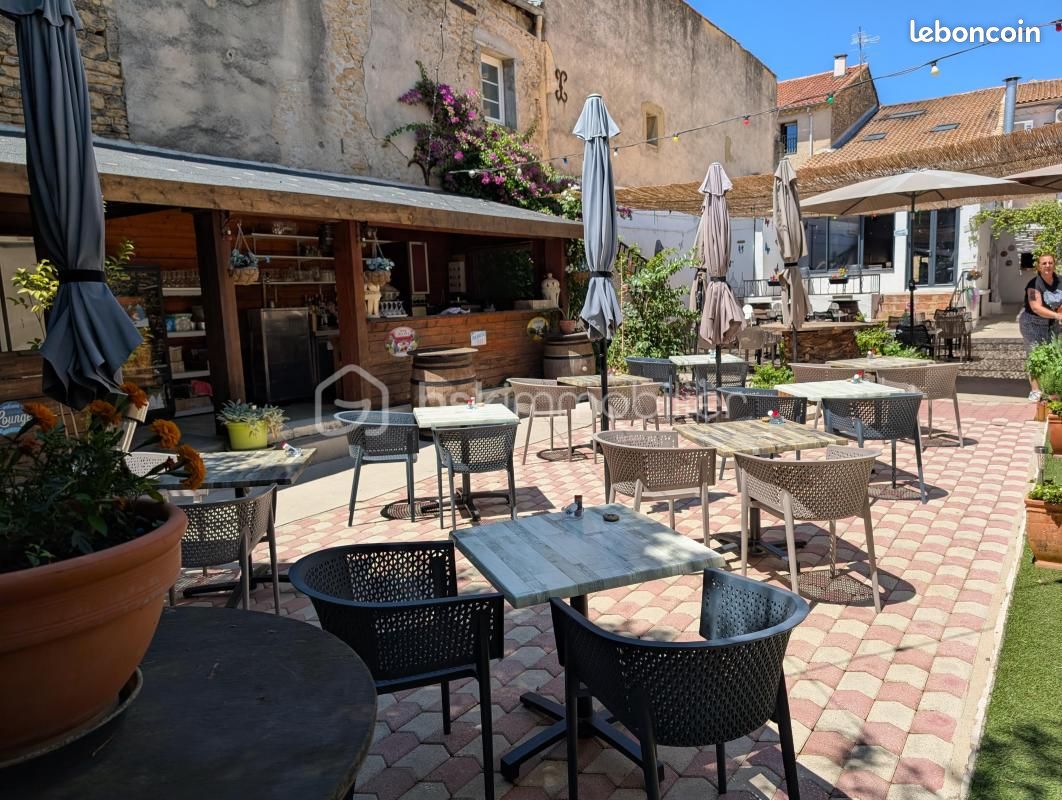 Commerce restaurant Remoulins - Bureaux & Commerces
