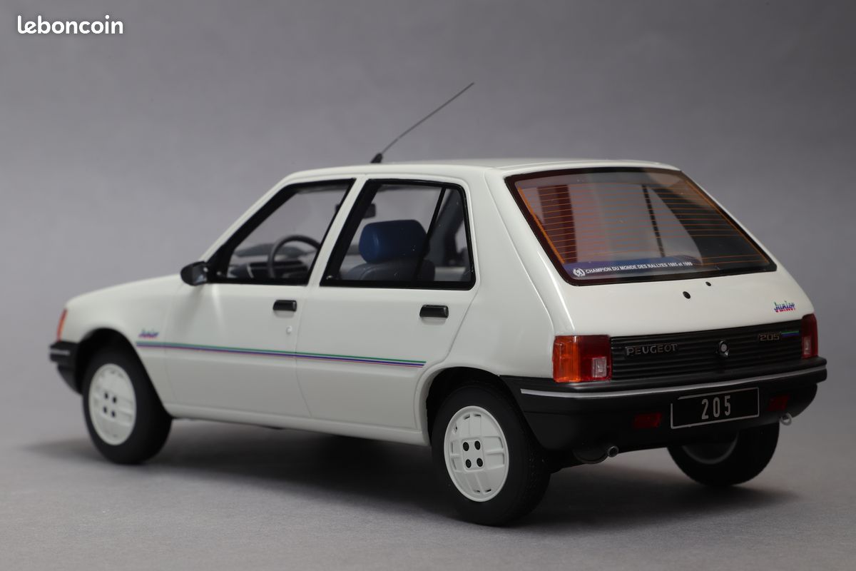 Peugeot 205 Junior Blanc Meije 1988 1/18 Otto Ottomobile (image 5)