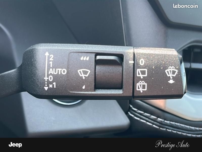 Jeep Compass 1.2 Turbo T3 145ch e-Hybrid First Edition BVR6 (image 17)
