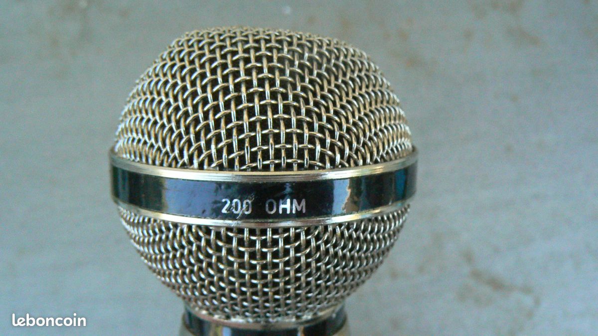 AKG D2000c (image 3)