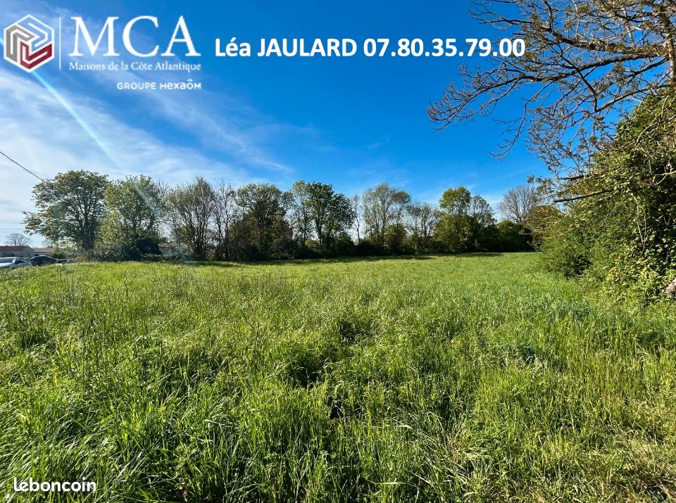 Terrain 311 m² · à Bouhet · 49 500 €