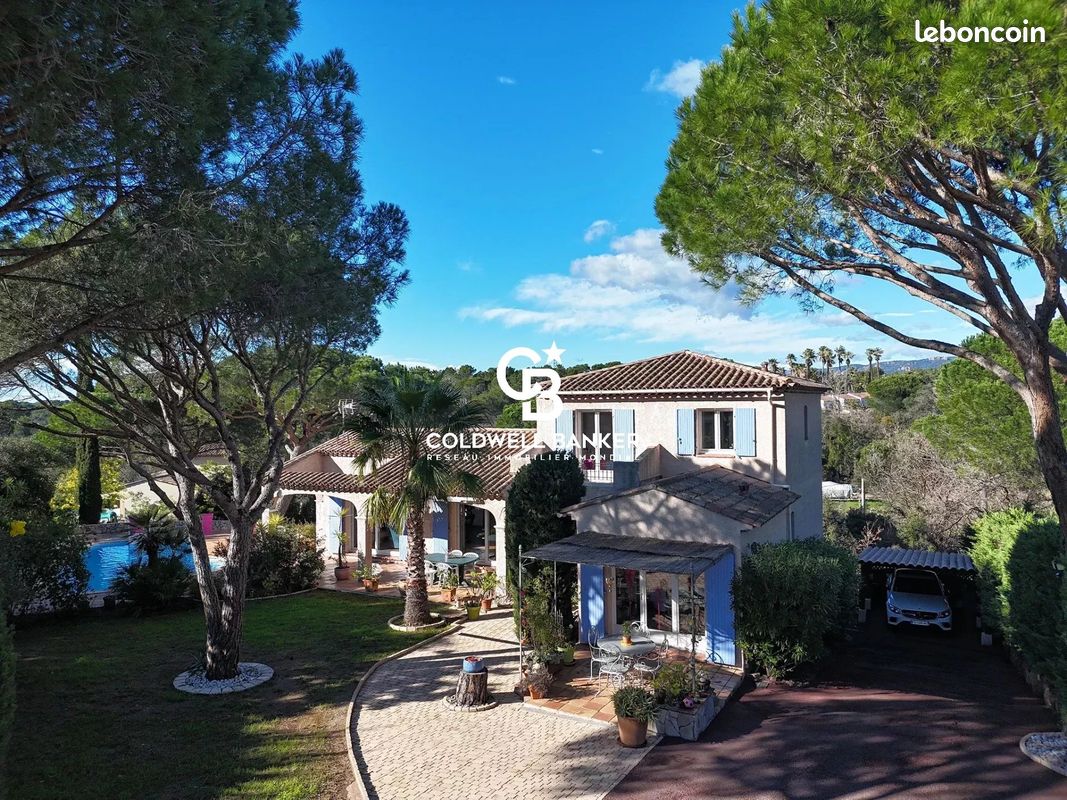 Maison 6 pièces 145 m² · à Fréjus · 145 m² · 695 000 €