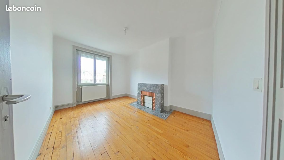 Appartement 4 pièces 73 m² · à Saint-Étienne · 73 m² · 529 €