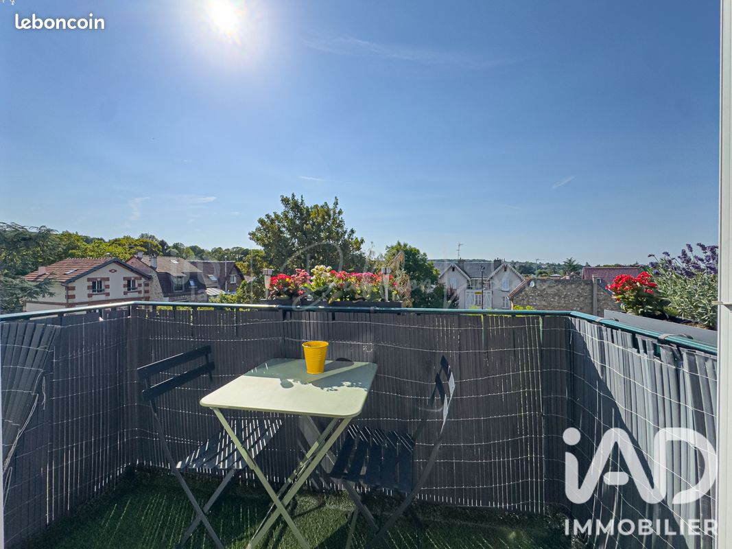 Appartement 3 pièces 60 m² · à Marly-le-Roi · 60 m² · 240 000 €