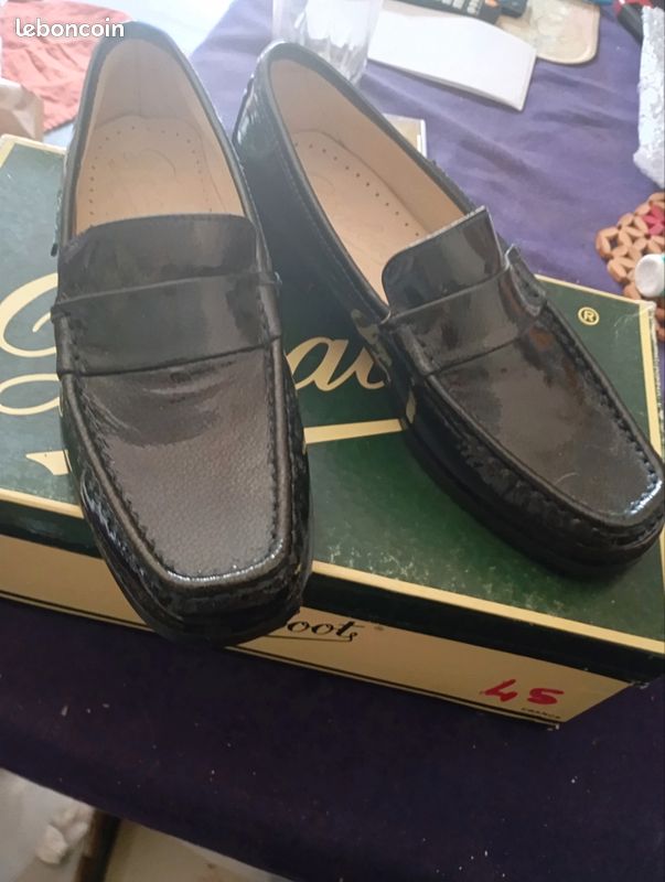 Mocassins vernis bleu marine noir - 37 - Paraboots (image 1)