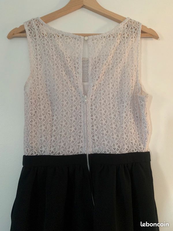 Robe (image 2)