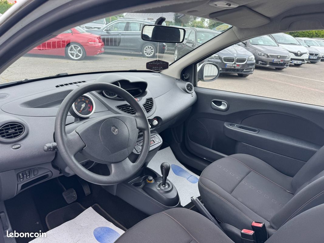 RENAULT TWINGO II Dynamique 1.2i 16v 75 CV 147800 KM 09/2008 BOITE AUTOMATIQUE CLIMATISATION VITRES ÉLECTRIQUES (image 9)