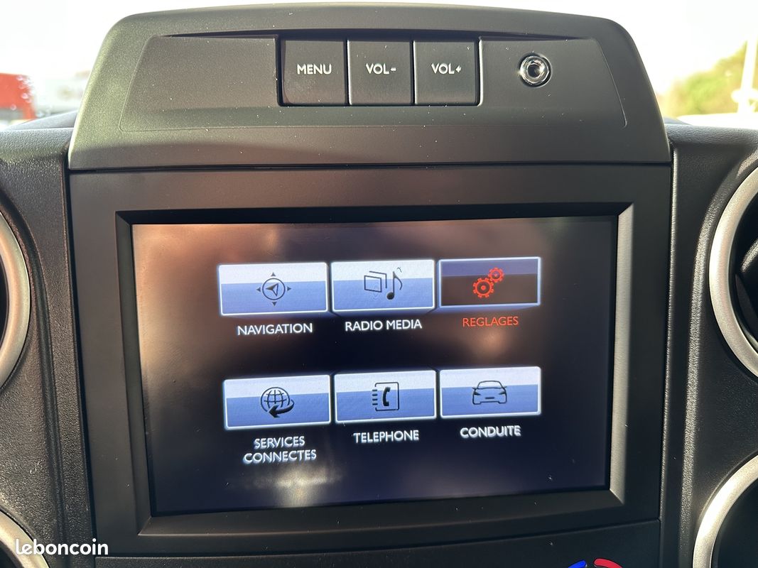 Citroen BERLINGO PURETECH 110CH TPMR (image 13)