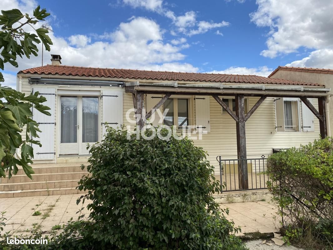 Maison 5 pièces 91 m² · à Fontenay-le-Comte · 91 m² · 153 000 €
