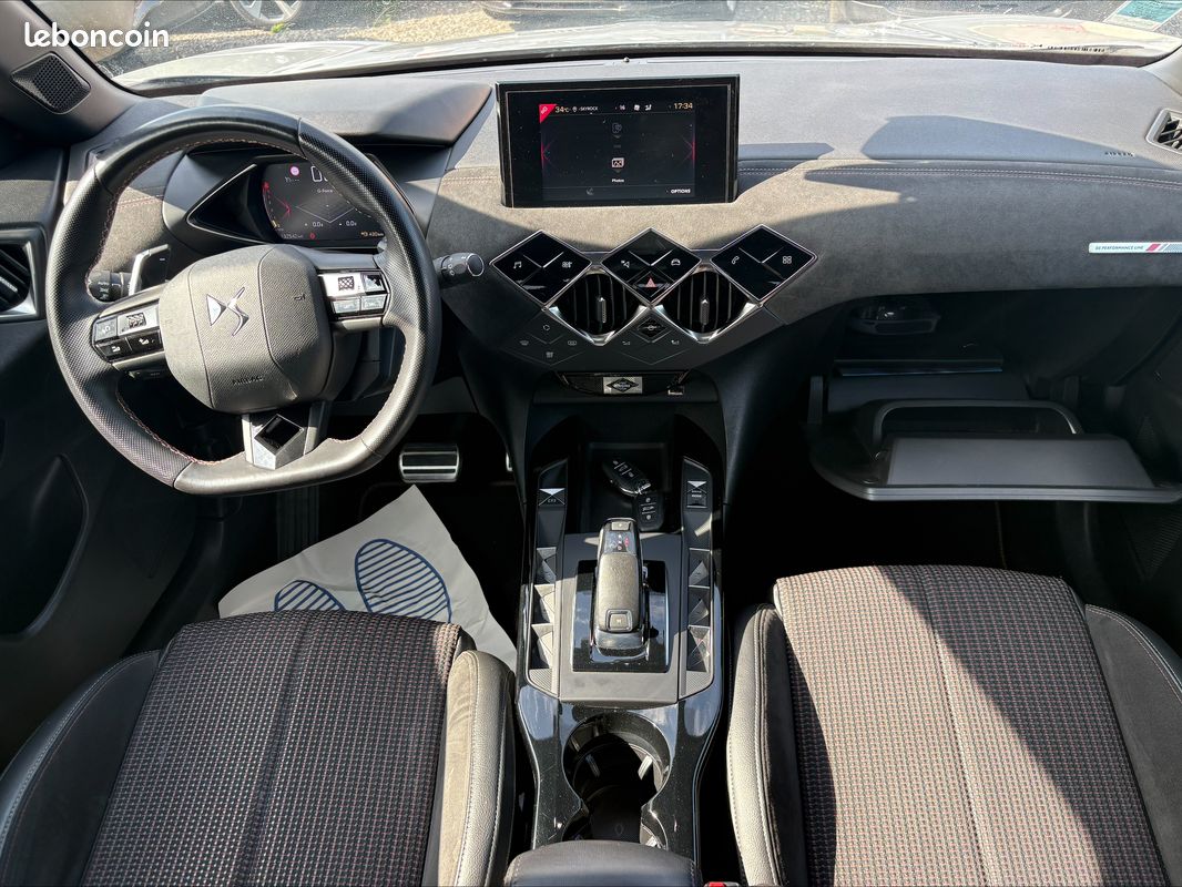 DS DS3 Crossback 1.5 Blue HDi EAT8 S&S 130 cv Boîte auto (image 2)