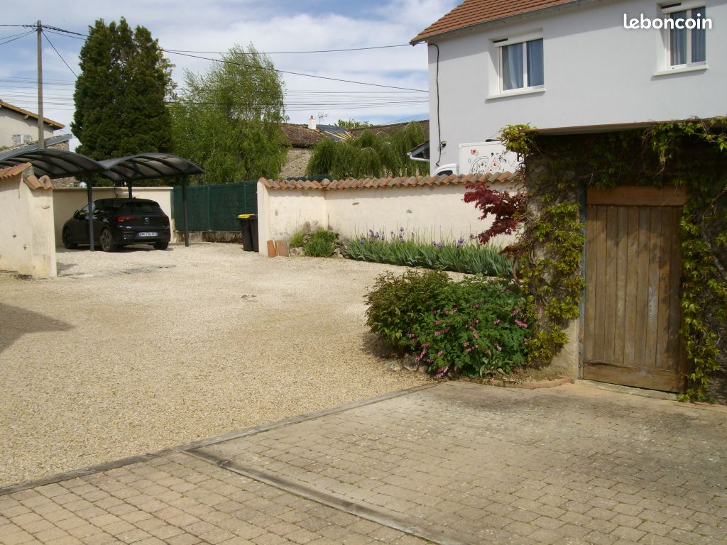 Maison 7 pièces 147 m² · à Viré · 147 m² · 270 000 €