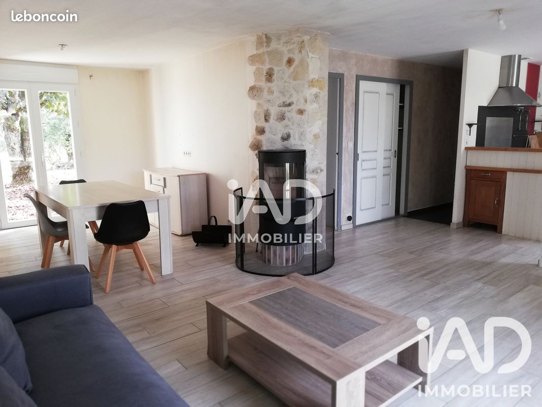 Maison 6 pièces 127 m² · à Commer · 127 m² · 187 000 €