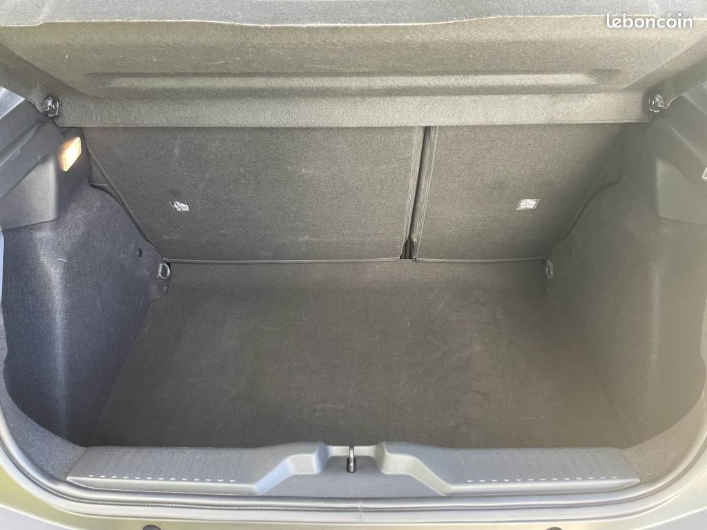 CITROEN C3 1.2 TURBO - 100 S&S Max (image 7)