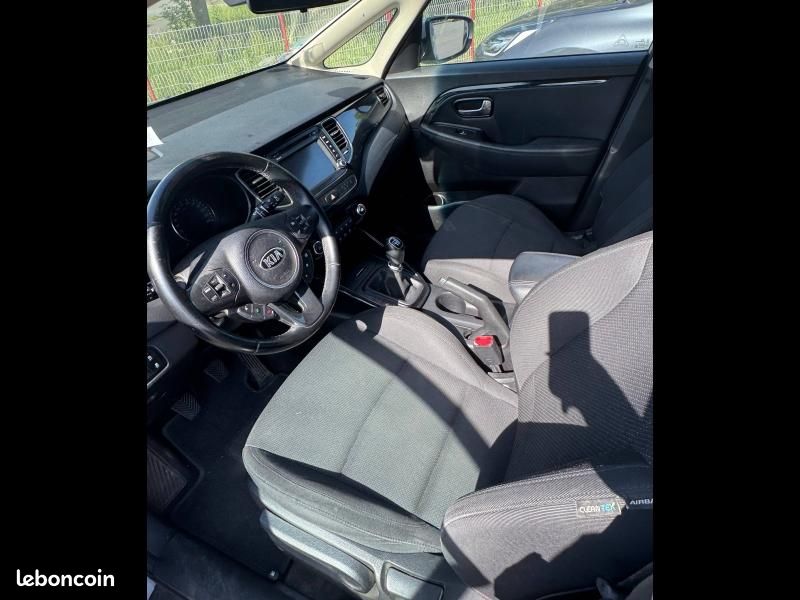 Kia Carens 1.7 CRDi 115ch Edition 7 ISG 7 places (image 6)