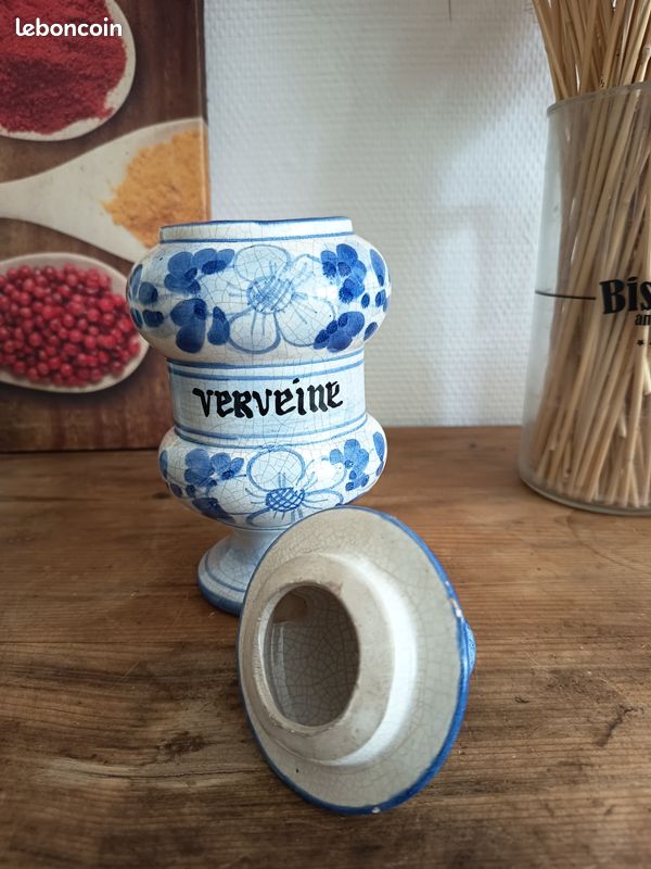Pot d apothicaire ancien (image 2)