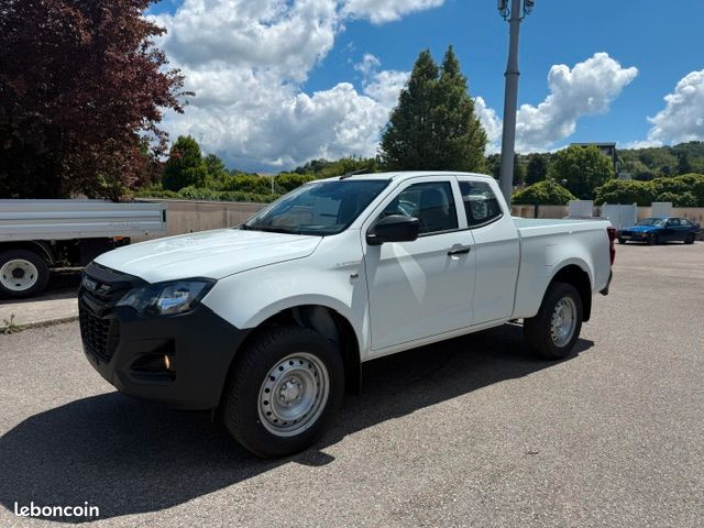 ISUZU D-MAX SPACE B-STRONG 2.2L 4X4 Disponible 31490 H.T (image 1)