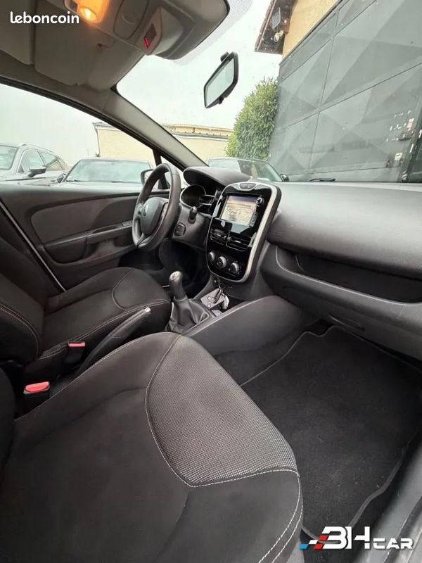 Renault Clio IV SOCIÉTÉ 1.5 DCI 75CV (image 12)