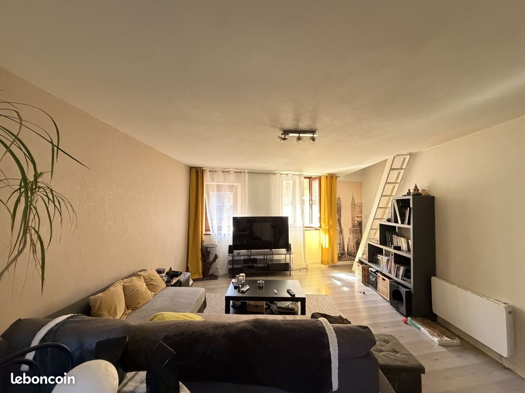 Appartement 3 pièces 57 m² · à Rodez · 57 m² · 530 €/mois