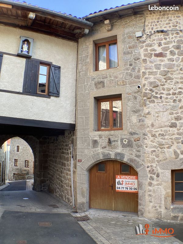 Maison 4 pièces 81 m² · à Saint-Pal-de-Chalencon · 81 m² · 81 000 €
