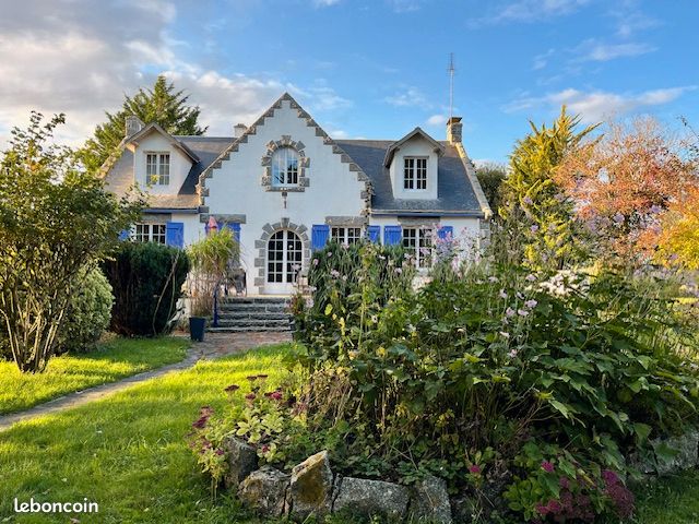 Maison 8 pièces 190 m² · à La Ferté-Bernard · 190 m² · 285 000 €