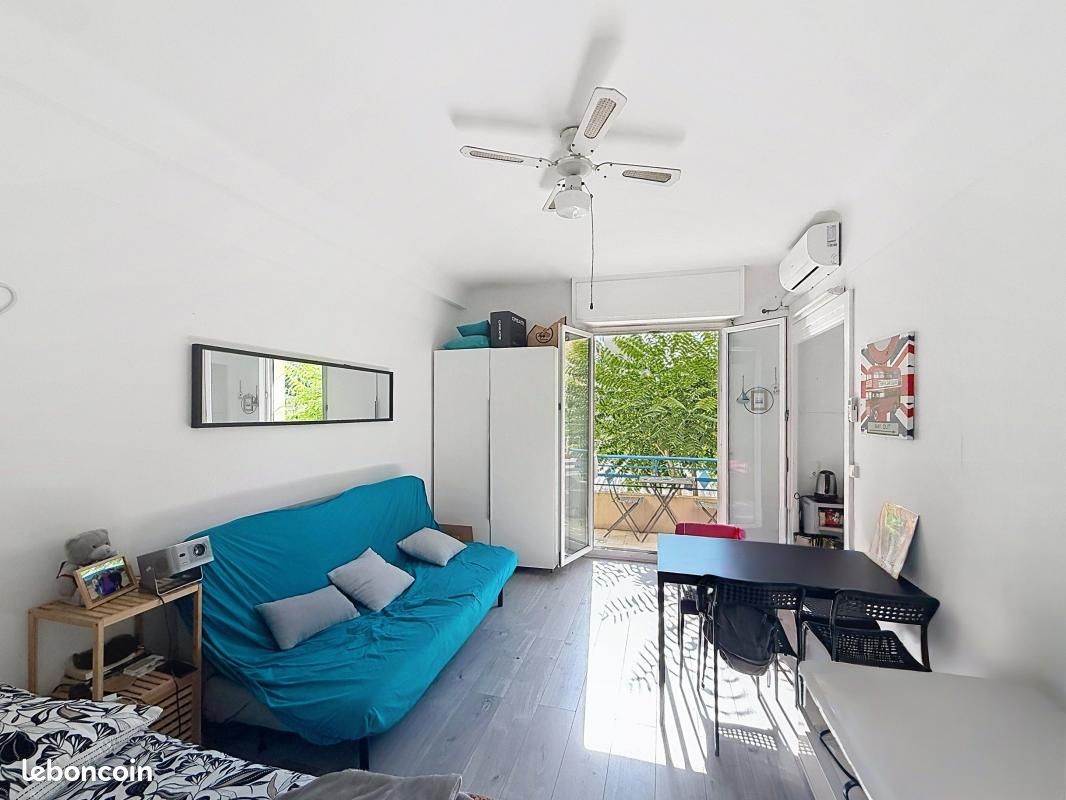 Appartement 2 pièces 27 m² · à Antibes · 27 m² · 150 000 €