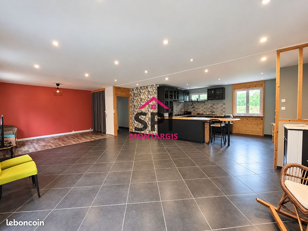 Maison 5 pièces 127 m² · à Conflans-sur-Loing · 127 m² · 860 €/mois