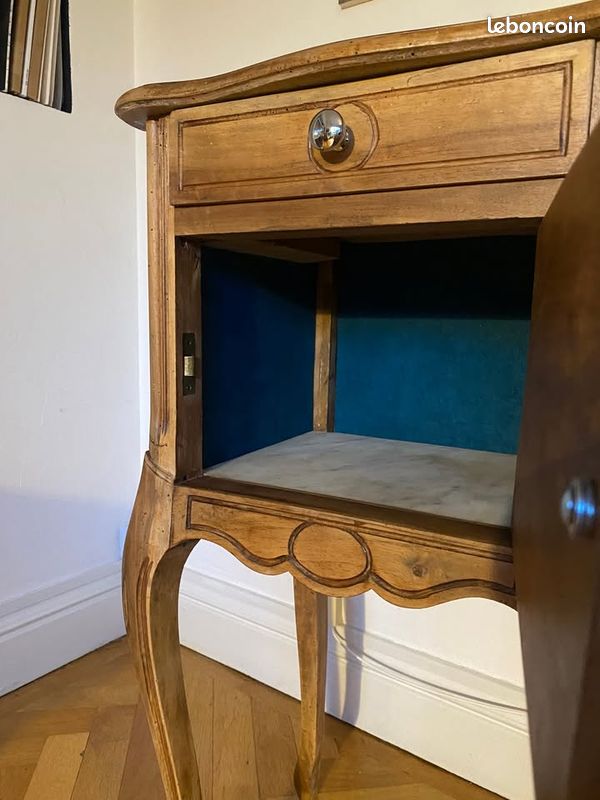 Table De Chevet En Bois Acajou Style Années 20-30 - Pièce Reconditionnée