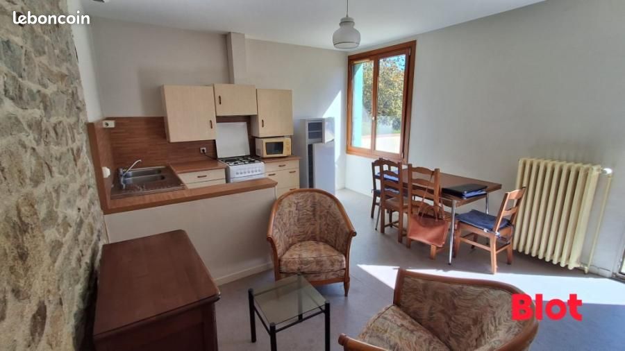 Appartement 2 pièces 45 m² · à Domalain · 45 m² · 540 €/mois