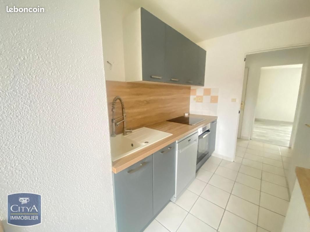 Appartement 3 pièces 75 m² · à Valenciennes · 75 m² · 755 €