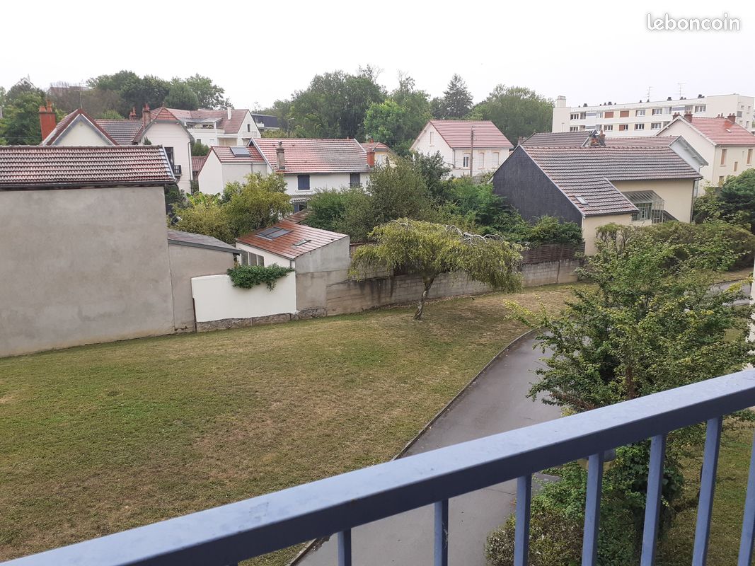 Appartement 1 pièce 35 m² · à Dijon · 35 m² · 555 €