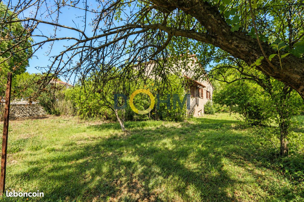Maison 4 pièces 85 m² · à Mazeyrat-d'Allier · 85 m² · 98 000 €