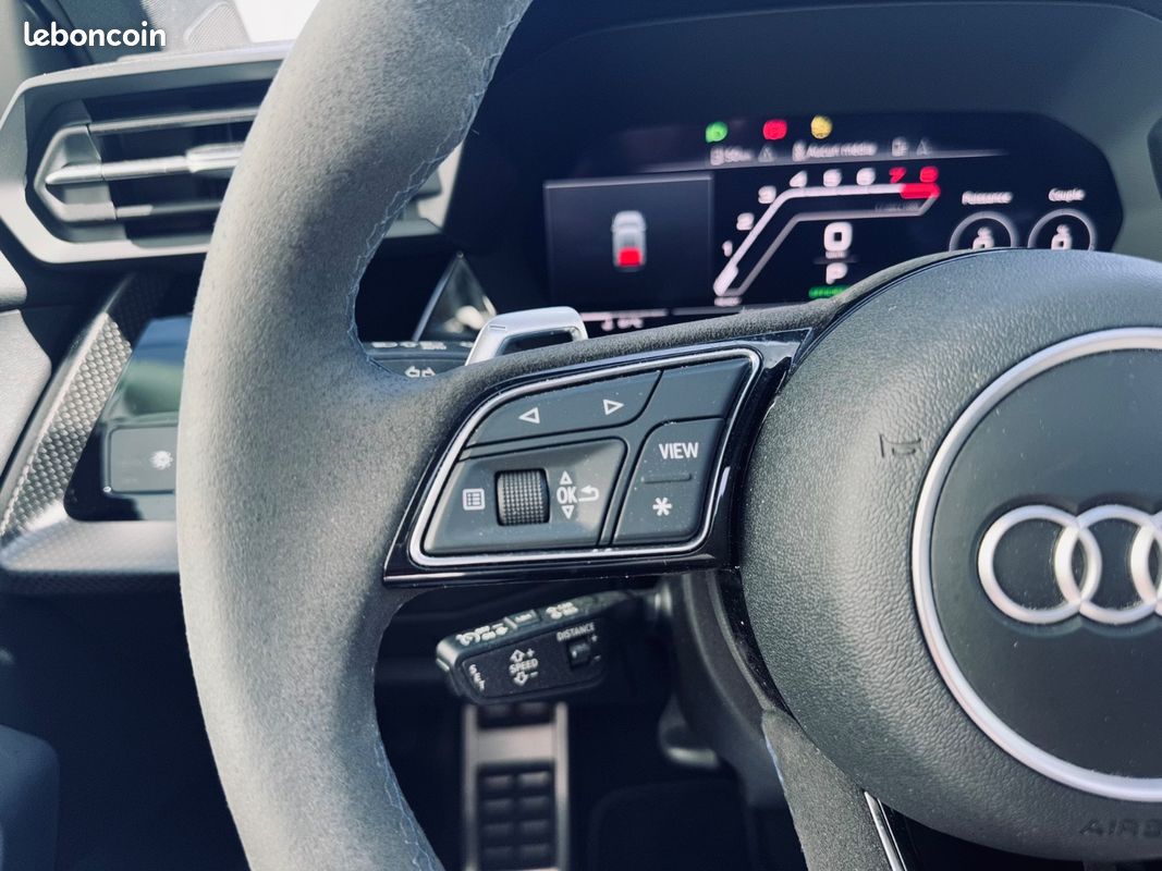 Audi RS 3 PERFORMANCE EDITION 2.5 TFSI 407 CV 1 OF 300 + TOIT OUVRANT + B&O + FREINS CERAMIQUE + GARANTIE 12 MOIS (image 26)