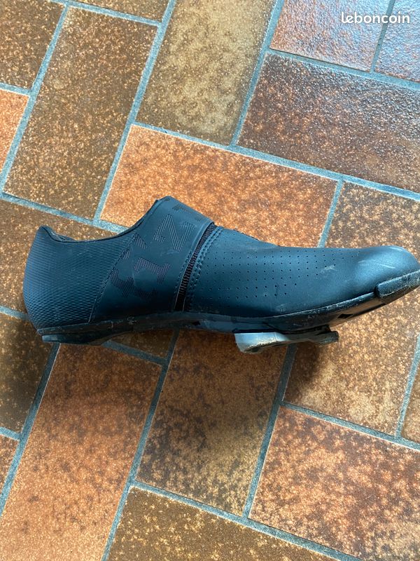 Chaussures Vento Fizik Vento Carbone T44 (image 2)